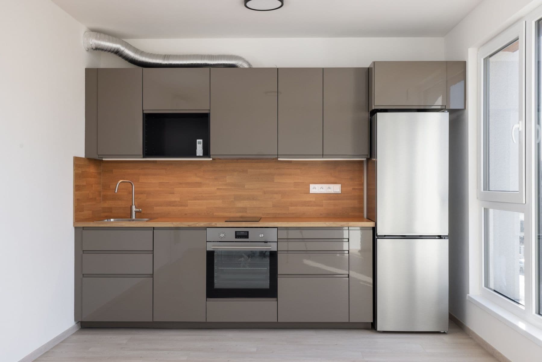 Pronájem bytu 1+kk 38 m², Bukačova, Praha, Praha Pronájem bytu 1+kk 38 m², Bukačova, Praha, Praha
