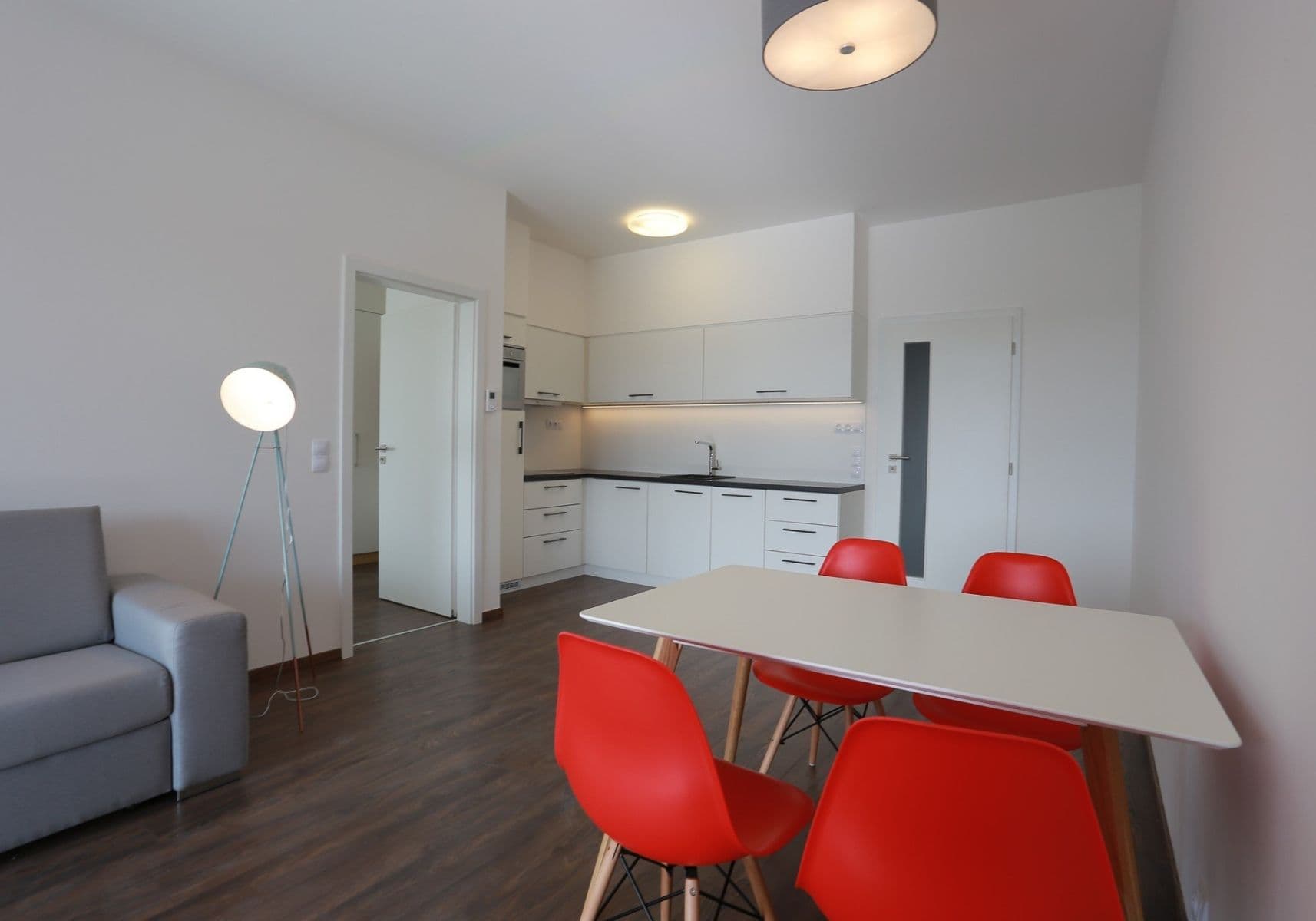Pronájem bytu 2+kk 57 m², U Mlýnského kanálu, Praha, Praha Pronájem bytu 2+kk 57 m², U Mlýnského kanálu, Praha, Praha