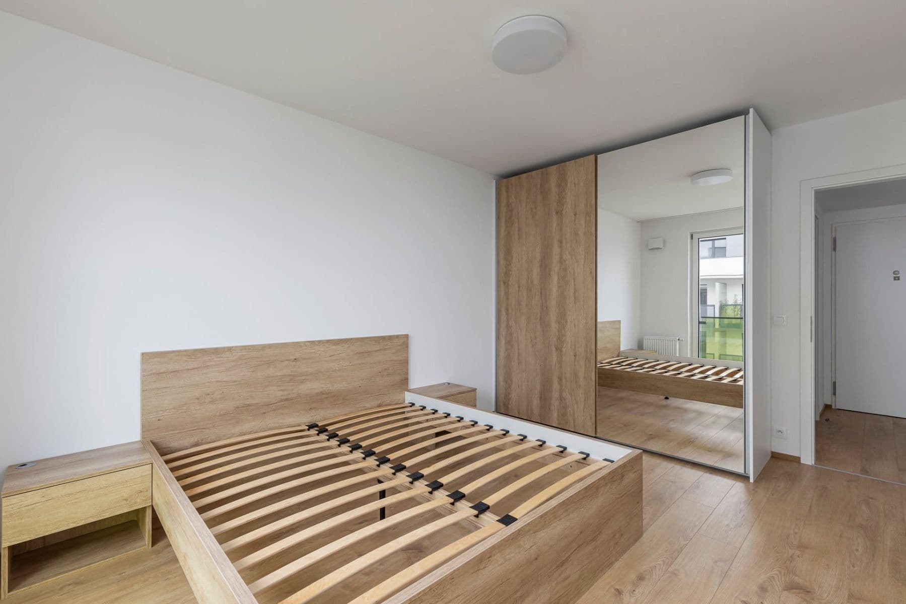 Pronájem bytu 2+kk 56 m², Nebřenická, Praha, Praha Pronájem bytu 2+kk 56 m², Nebřenická, Praha, Praha