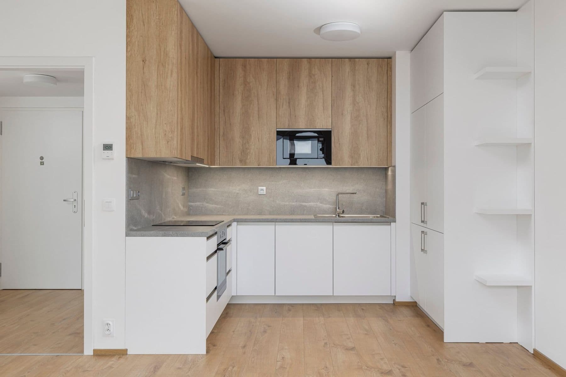 Pronájem bytu 2+kk 56 m², Nebřenická, Praha, Praha Pronájem bytu 2+kk 56 m², Nebřenická, Praha, Praha