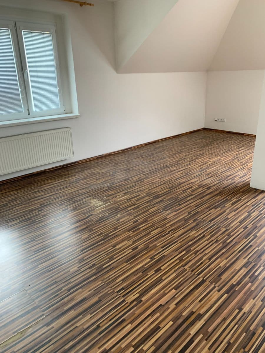 Pronájem bytu 2+kk 86 m², Jeremenkova, Praha, Praha Pronájem bytu 2+kk 86 m², Jeremenkova, Praha, Praha