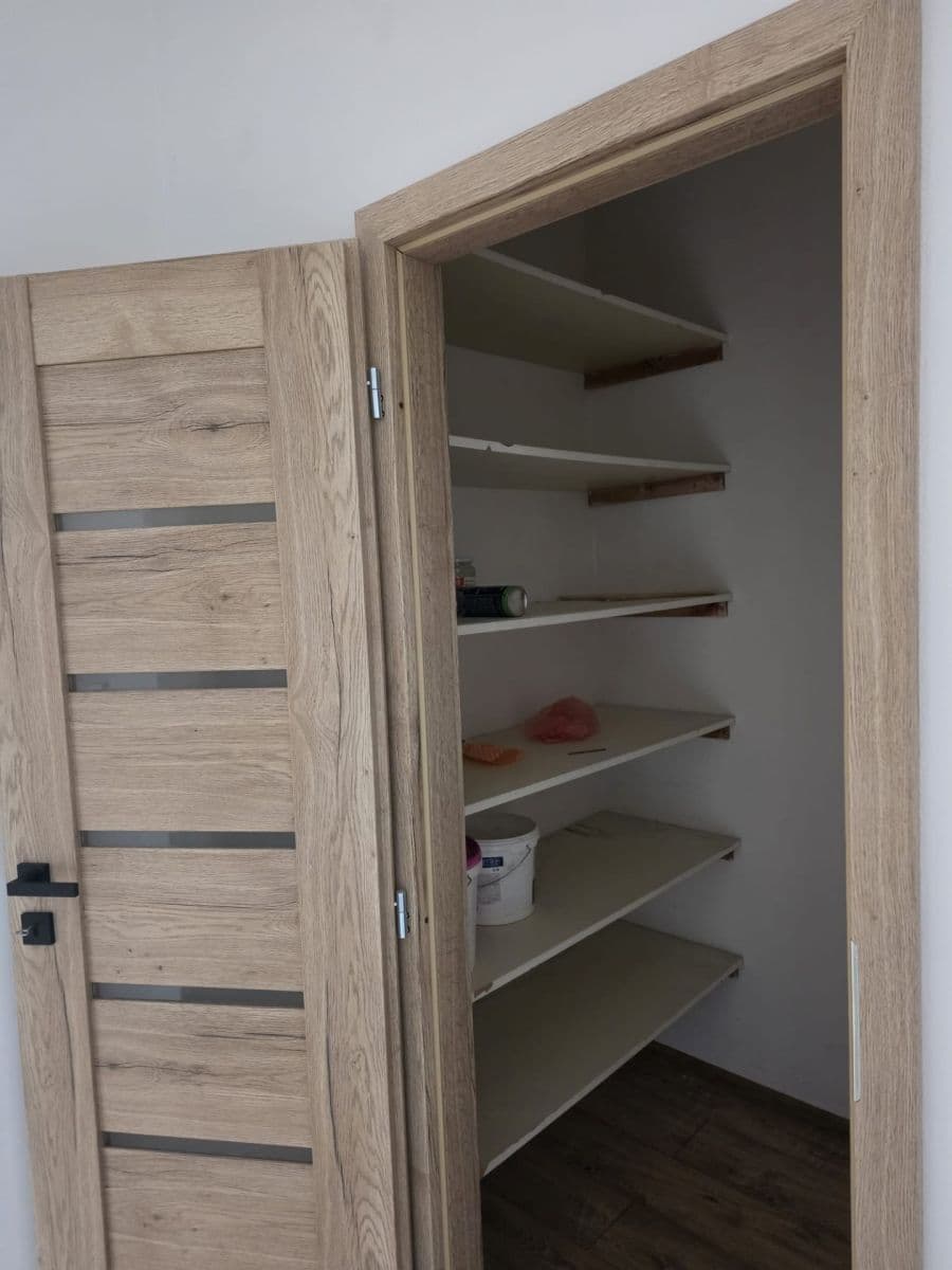 Pronájem bytu 2+kk 43 m², Brandtova, Ústí nad Labem, Ústecký kraj Pronájem bytu 2+kk 43 m², Brandtova, Ústí nad Labem, Ústecký kraj