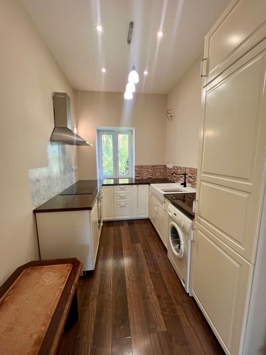 Pronájem bytu 2+kk 57 m², Mladějovského, Mariánské Lázně, Karlovarský kraj Pronájem bytu 2+kk 57 m², Mladějovského, Mariánské Lázně, Karlovarský kraj