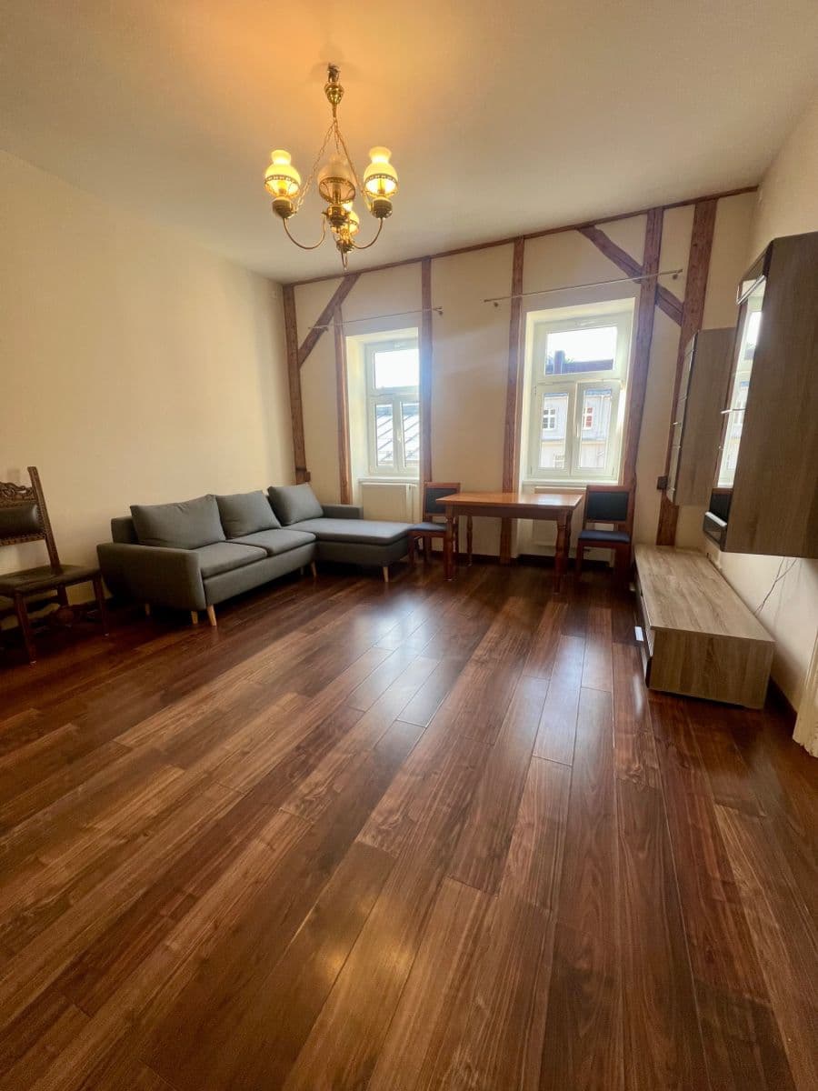Pronájem bytu 2+kk 57 m², Mladějovského, Mariánské Lázně, Karlovarský kraj Pronájem bytu 2+kk 57 m², Mladějovského, Mariánské Lázně, Karlovarský kraj