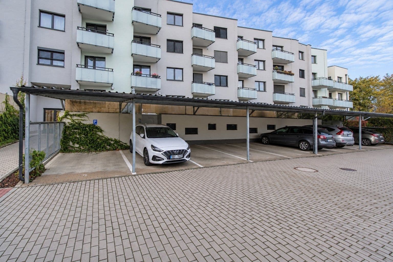 Pronájem bytu 1+kk 30 m², Františka Diviše, Praha, Praha Pronájem bytu 1+kk 30 m², Františka Diviše, Praha, Praha