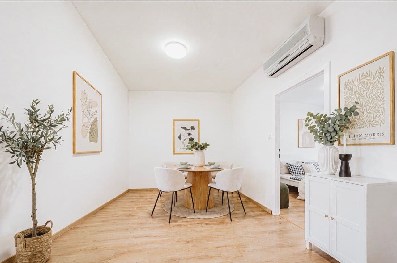 Prodej bytu 4+1 72 m², Družební, Olomouc, Olomoucký kraj Prodej bytu 4+1 72 m², Družební, Olomouc, Olomoucký kraj