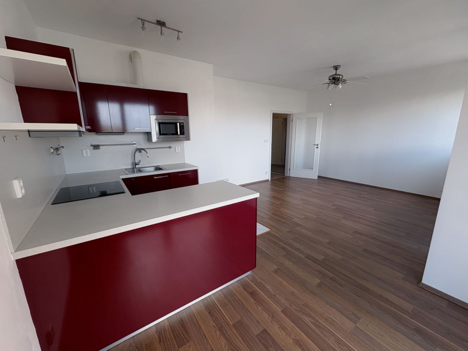 Prodej bytu 1+kk 34 m², Miroslava Hajna, Praha, Praha Prodej bytu 1+kk 34 m², Miroslava Hajna, Praha, Praha