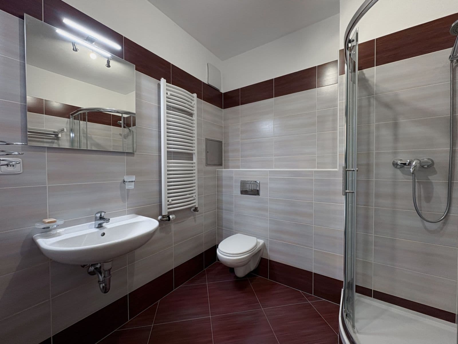 Prodej bytu 1+kk 34 m², Miroslava Hajna, Praha, Praha Prodej bytu 1+kk 34 m², Miroslava Hajna, Praha, Praha