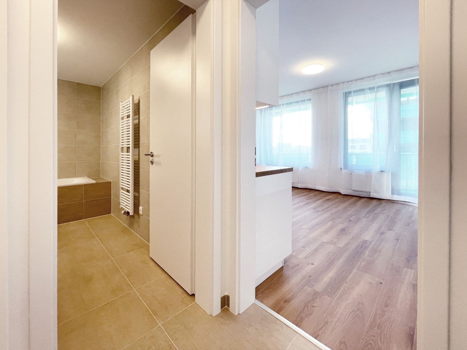Pronájem bytu 1+kk 32 m², Olgy Havlové, Praha, Praha Pronájem bytu 1+kk 32 m², Olgy Havlové, Praha, Praha