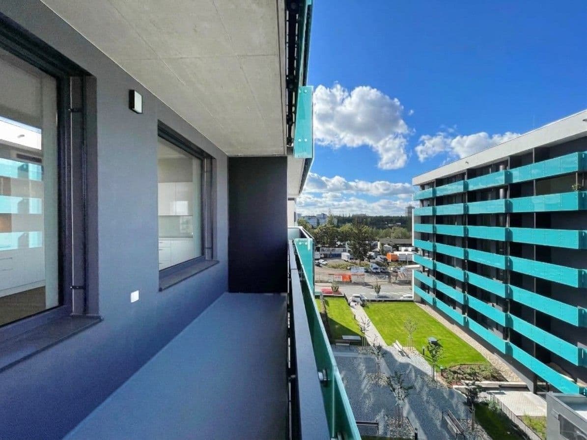 Pronájem bytu 1+kk 32 m², Olgy Havlové, Praha, Praha Pronájem bytu 1+kk 32 m², Olgy Havlové, Praha, Praha
