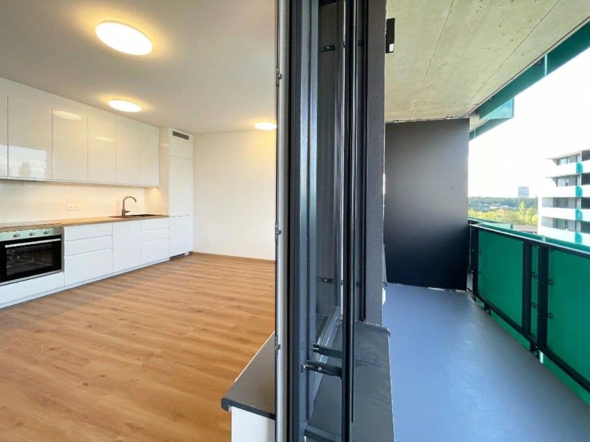 Pronájem bytu 1+kk 32 m², Olgy Havlové, Praha, Praha Pronájem bytu 1+kk 32 m², Olgy Havlové, Praha, Praha