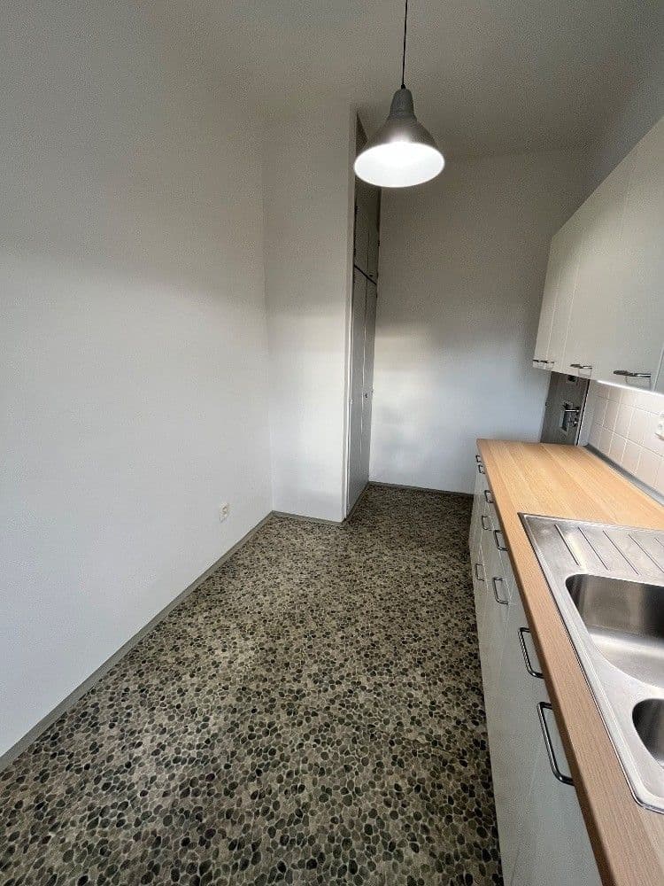 Pronájem bytu 1+1 35 m², Kalouskova, Rousínov, Jihomoravský kraj Pronájem bytu 1+1 35 m², Kalouskova, Rousínov, Jihomoravský kraj