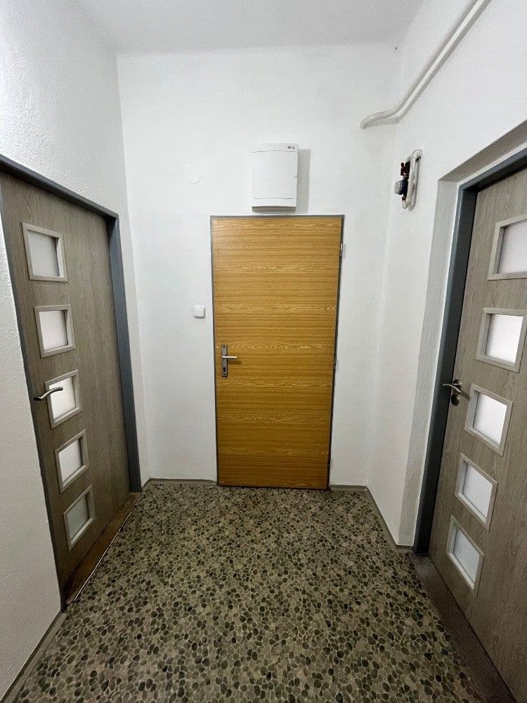 Pronájem bytu 1+1 35 m², Kalouskova, Rousínov, Jihomoravský kraj Pronájem bytu 1+1 35 m², Kalouskova, Rousínov, Jihomoravský kraj