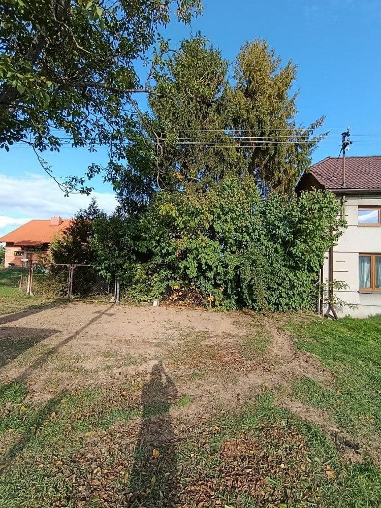 Prodej pozemku 1.232 m², Hluchov, Olomoucký kraj Prodej pozemku 1.232 m², Hluchov, Olomoucký kraj