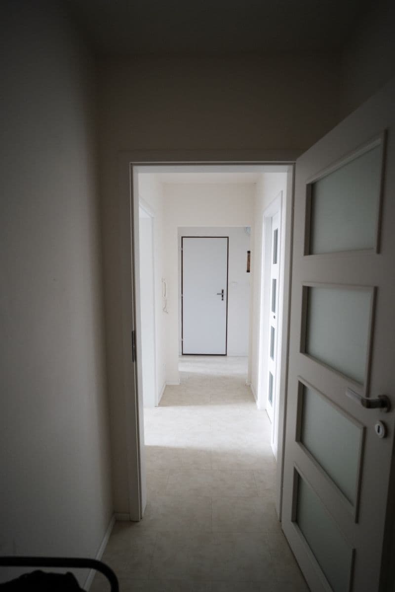 Pronájem bytu 3+1 72 m², Plevenská, Praha, Praha Pronájem bytu 3+1 72 m², Plevenská, Praha, Praha
