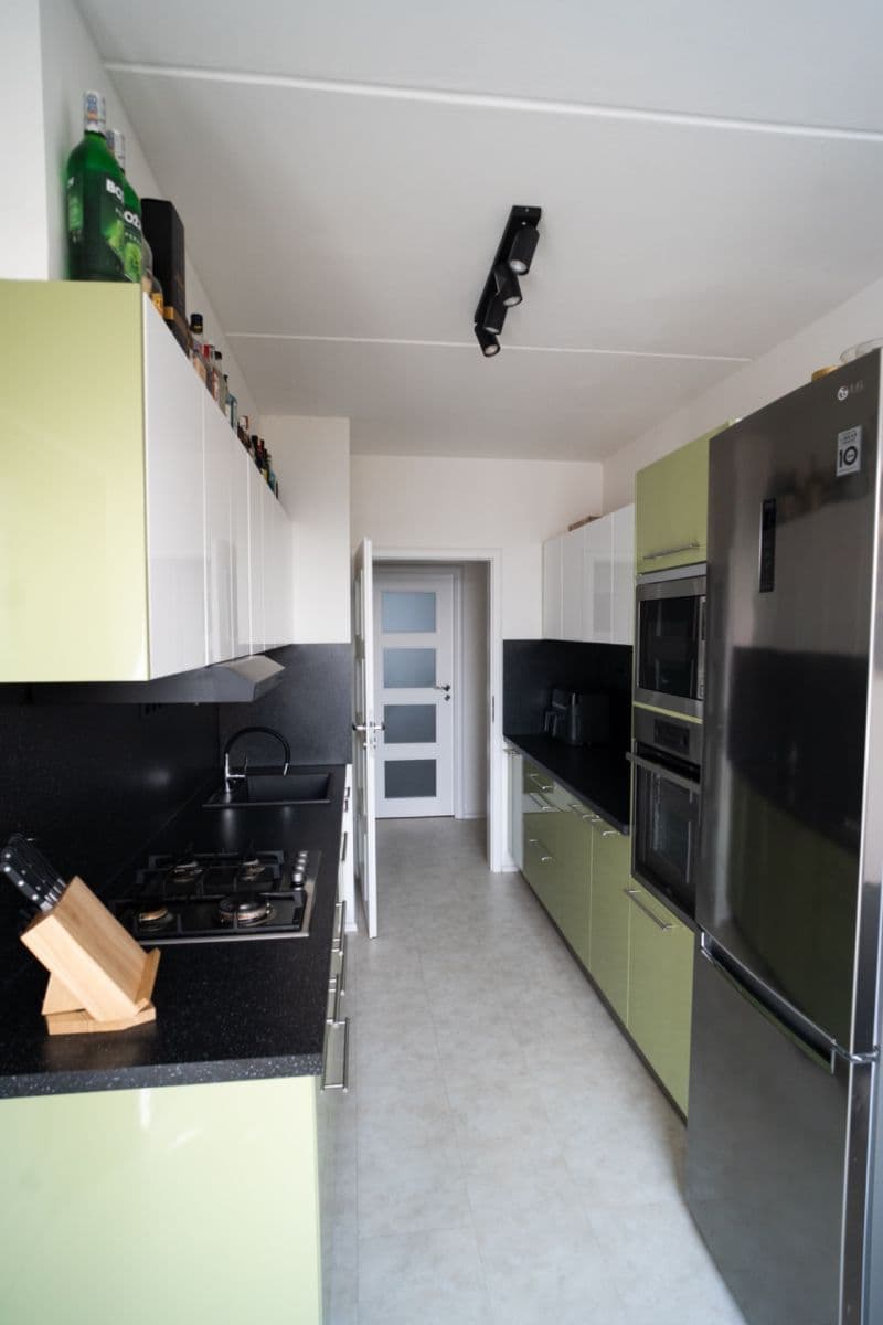 Pronájem bytu 3+1 72 m², Plevenská, Praha, Praha Pronájem bytu 3+1 72 m², Plevenská, Praha, Praha