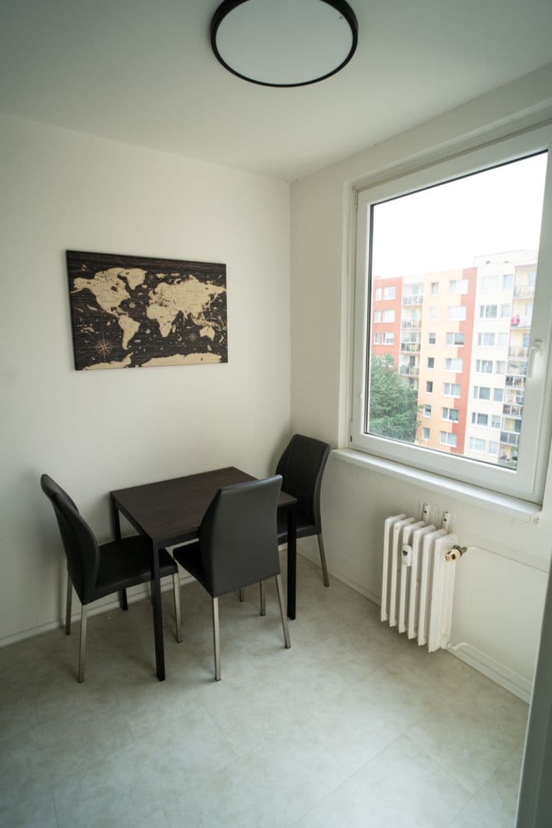Pronájem bytu 3+1 72 m², Plevenská, Praha, Praha Pronájem bytu 3+1 72 m², Plevenská, Praha, Praha