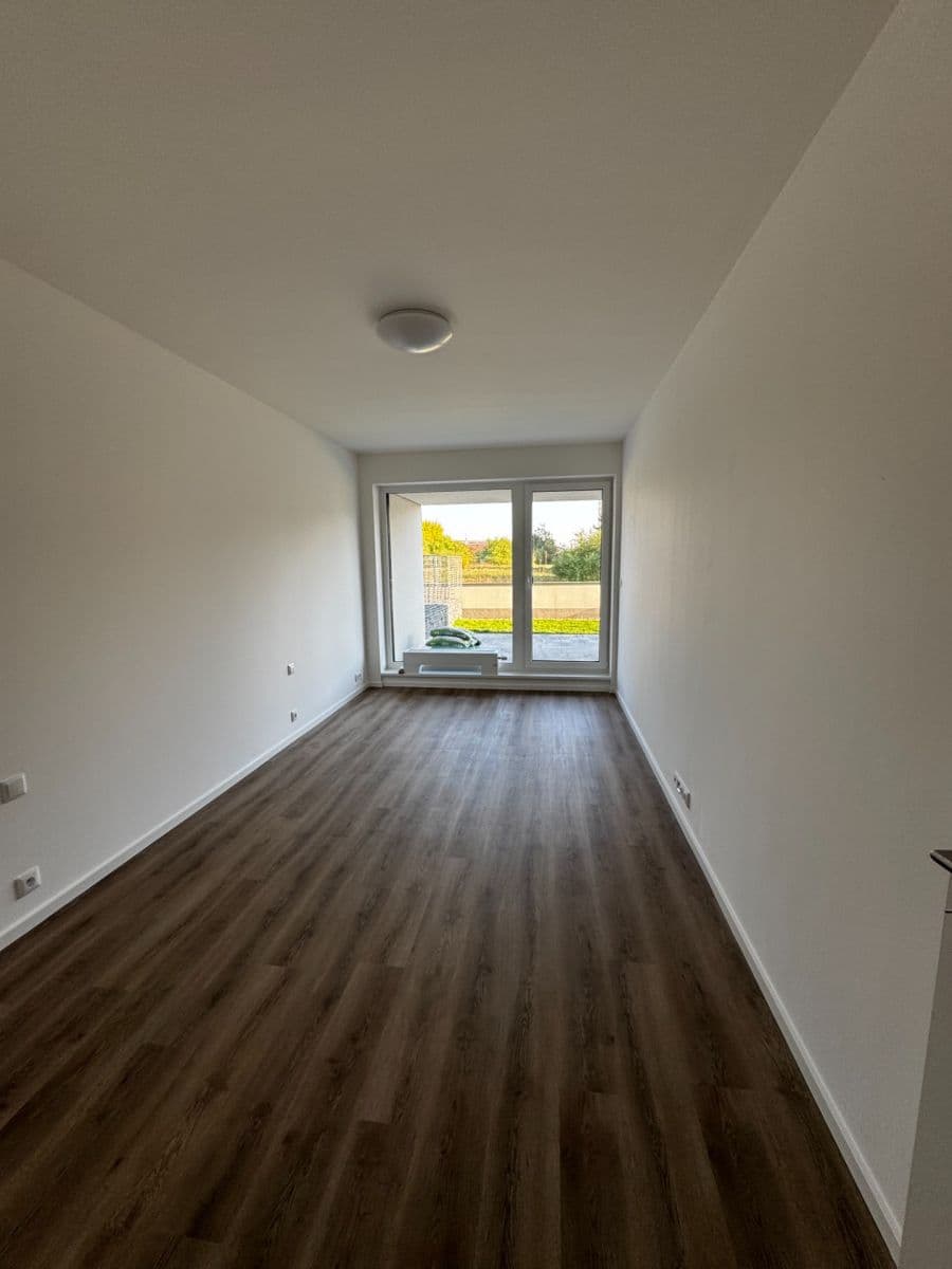 Pronájem bytu 2+kk 53 m², Josefa Truhláře, Brandýs nad Labem-Stará Boleslav, Středočeský kraj Pronájem bytu 2+kk 53 m², Josefa Truhláře, Brandýs nad Labem-Stará Boleslav, Středočeský kraj