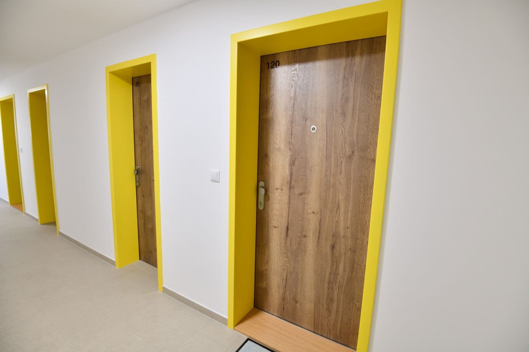 Pronájem bytu 2+kk 53 m², Josefa Truhláře, Brandýs nad Labem-Stará Boleslav, Středočeský kraj Pronájem bytu 2+kk 53 m², Josefa Truhláře, Brandýs nad Labem-Stará Boleslav, Středočeský kraj