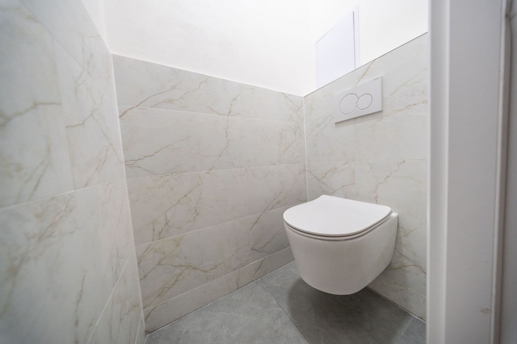 Prodej bytu 2+1 60 m², Krhanická, Praha, Praha Prodej bytu 2+1 60 m², Krhanická, Praha, Praha