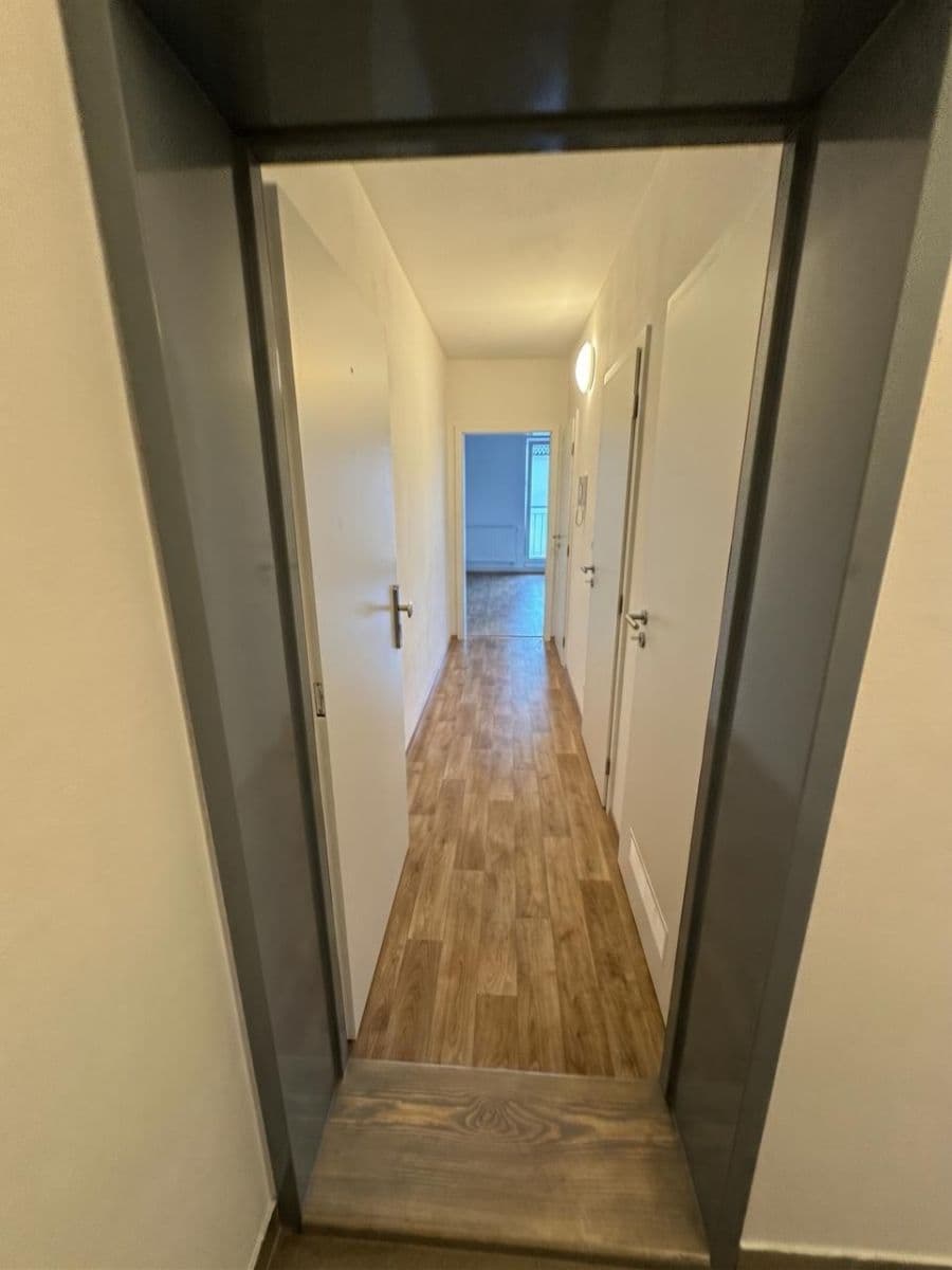 Pronájem bytu 2+kk 41 m², Vestecká, Nehvizdy, Středočeský kraj Pronájem bytu 2+kk 41 m², Vestecká, Nehvizdy, Středočeský kraj