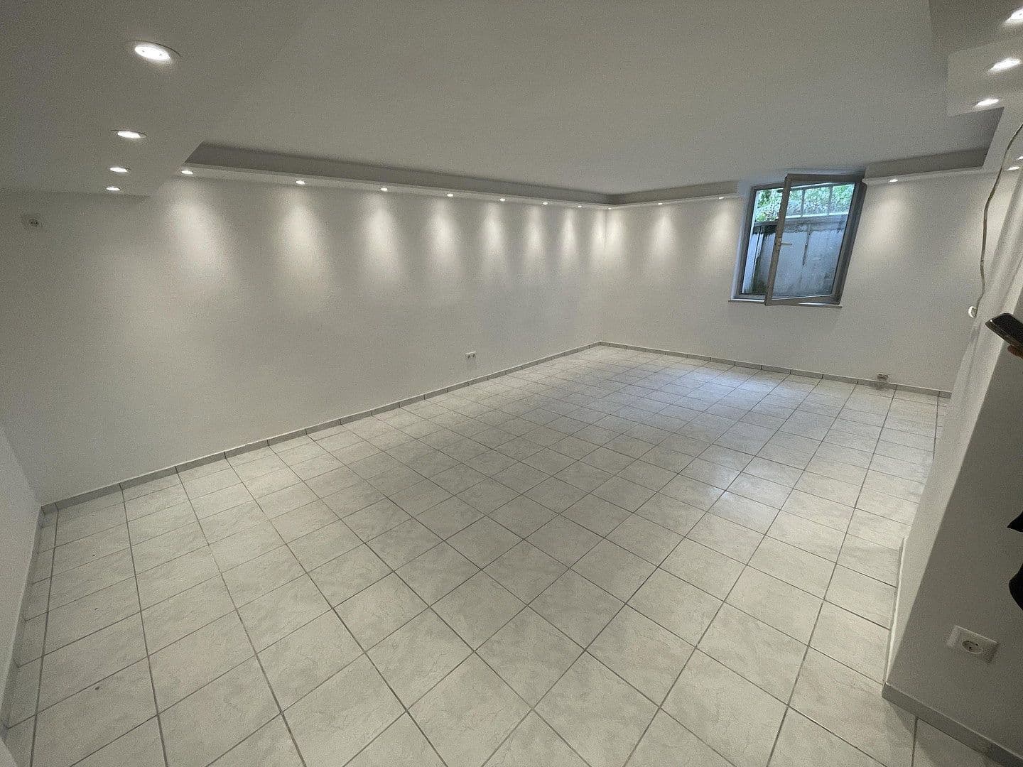 Pronájem kanceláře 45 m², Germering, Bavorsko Pronájem kanceláře 45 m², Germering, Bavorsko