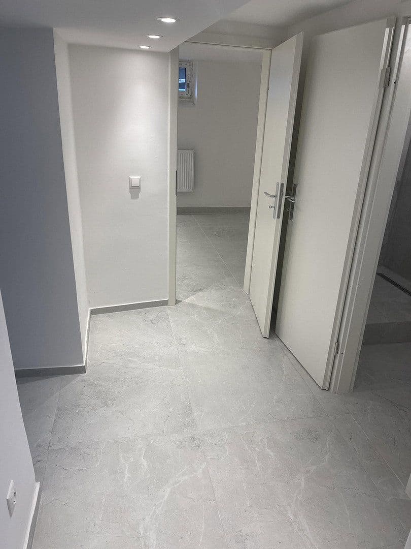 Pronájem kanceláře 45 m², Germering, Bavorsko Pronájem kanceláře 45 m², Germering, Bavorsko