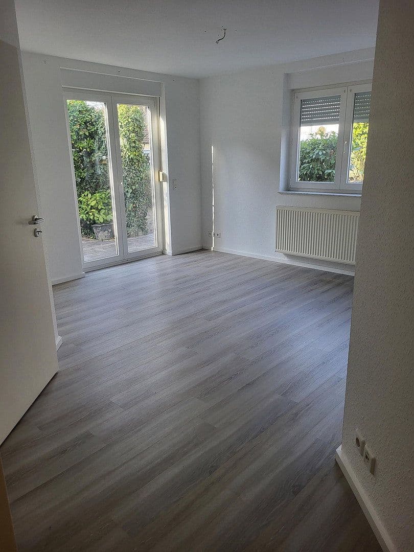 Pronájem bytu 2+1 48 m², Baden-Baden, Bádensko-Württembersko Pronájem bytu 2+1 48 m², Baden-Baden, Bádensko-Württembersko