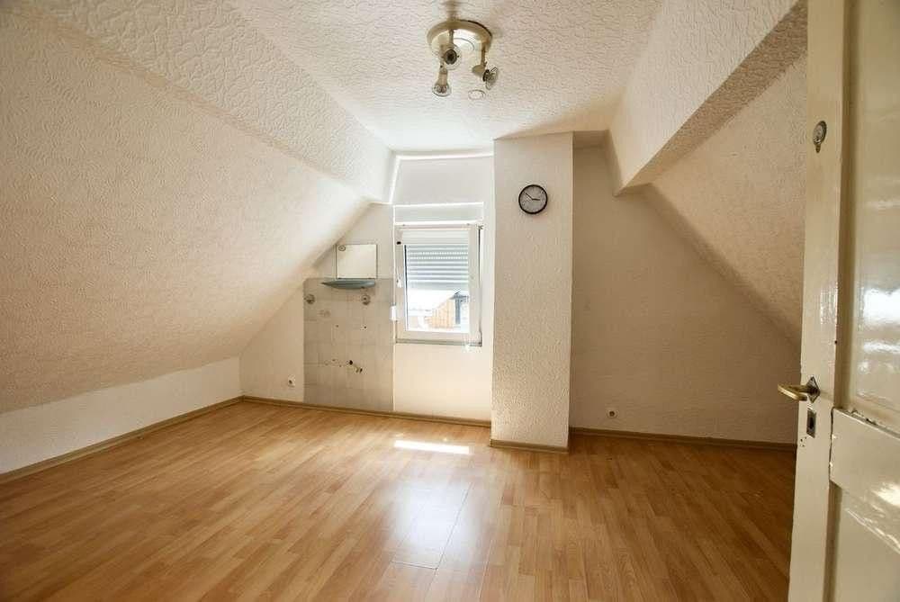 Pronájem domu 120 m², pozemek 413 m², Friedrich Ebert Str. 51, Erftstadt, Severní Porýní-Vestfálsko Pronájem domu 120 m², pozemek 413 m², Friedrich Ebert Str. 51, Erftstadt, Severní Porýní-Vestfálsko