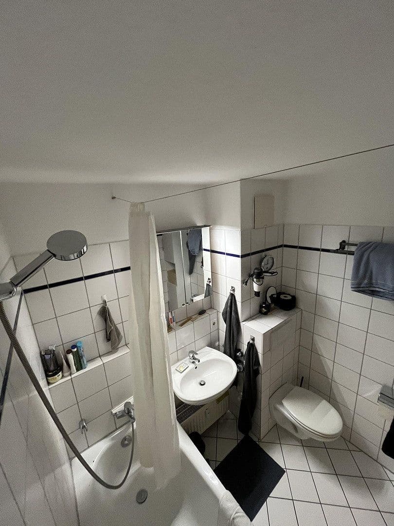 Prodej bytu 2+1 75 m², Köln, Severní Porýní-Vestfálsko Prodej bytu 2+1 75 m², Köln, Severní Porýní-Vestfálsko