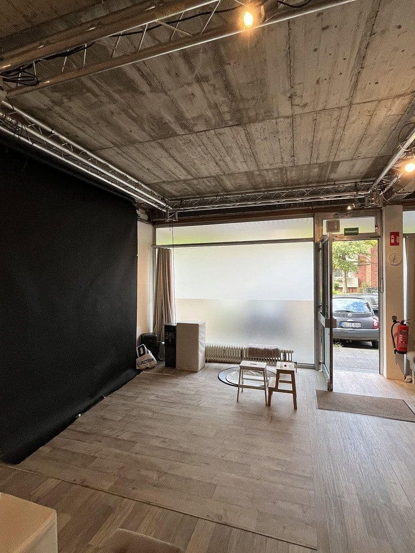 Pronájem kanceláře 75 m², Brunnenstraße 11, Troisdorf, Severní Porýní-Vestfálsko Pronájem kanceláře 75 m², Brunnenstraße 11, Troisdorf, Severní Porýní-Vestfálsko
