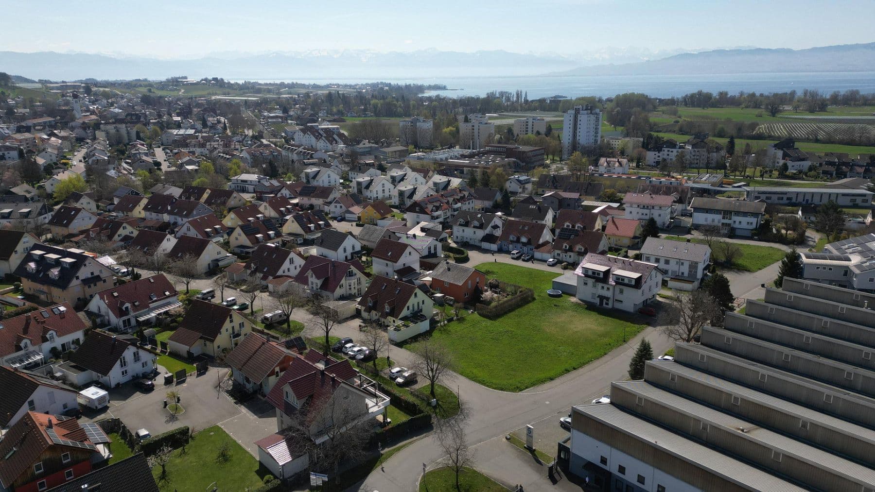 Prodej pozemku 904 m², Pfänderstrasse 37 (Ecke Säntisstrasse), Kressbronn am Bodensee, Bádensko-Württembersko Prodej pozemku 904 m², Pfänderstrasse 37 (Ecke Säntisstrasse), Kressbronn am Bodensee, Bádensko-Württembersko