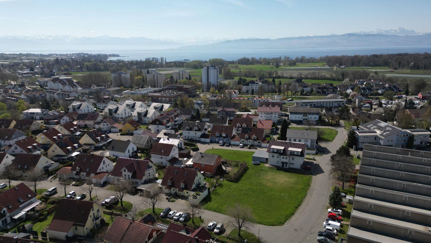 Prodej pozemku 904 m², Pfänderstrasse 37 (Ecke Säntisstrasse), Kressbronn am Bodensee, Bádensko-Württembersko Prodej pozemku 904 m², Pfänderstrasse 37 (Ecke Säntisstrasse), Kressbronn am Bodensee, Bádensko-Württembersko