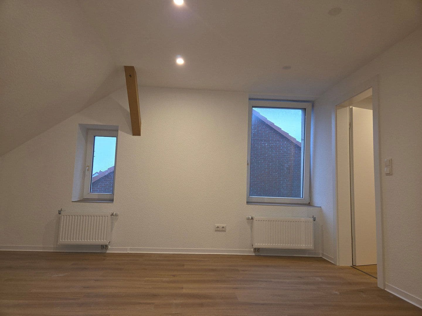 Pronájem bytu 2+1 49 m², Demminer Straße 12, Jarmen, Mecklenburg-Vorpommern Pronájem bytu 2+1 49 m², Demminer Straße 12, Jarmen, Mecklenburg-Vorpommern