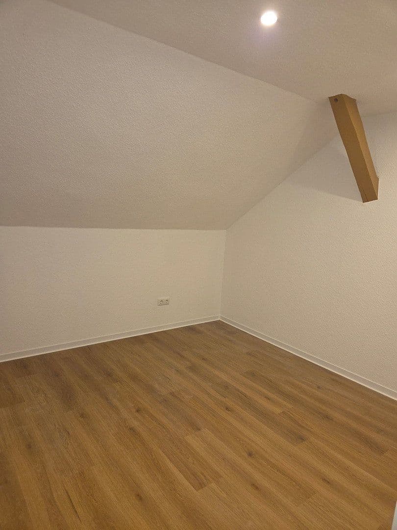 Pronájem bytu 2+1 49 m², Demminer Straße 12, Jarmen, Mecklenburg-Vorpommern Pronájem bytu 2+1 49 m², Demminer Straße 12, Jarmen, Mecklenburg-Vorpommern