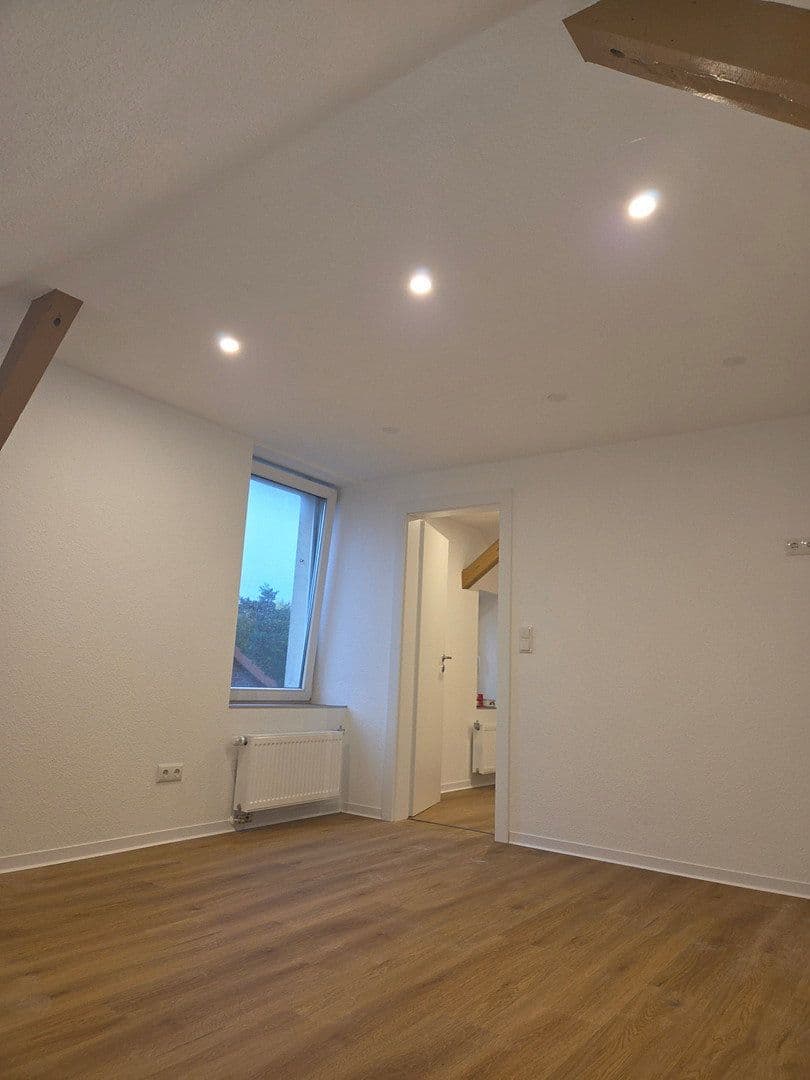 Pronájem bytu 2+1 49 m², Demminer Straße 12, Jarmen, Mecklenburg-Vorpommern Pronájem bytu 2+1 49 m², Demminer Straße 12, Jarmen, Mecklenburg-Vorpommern