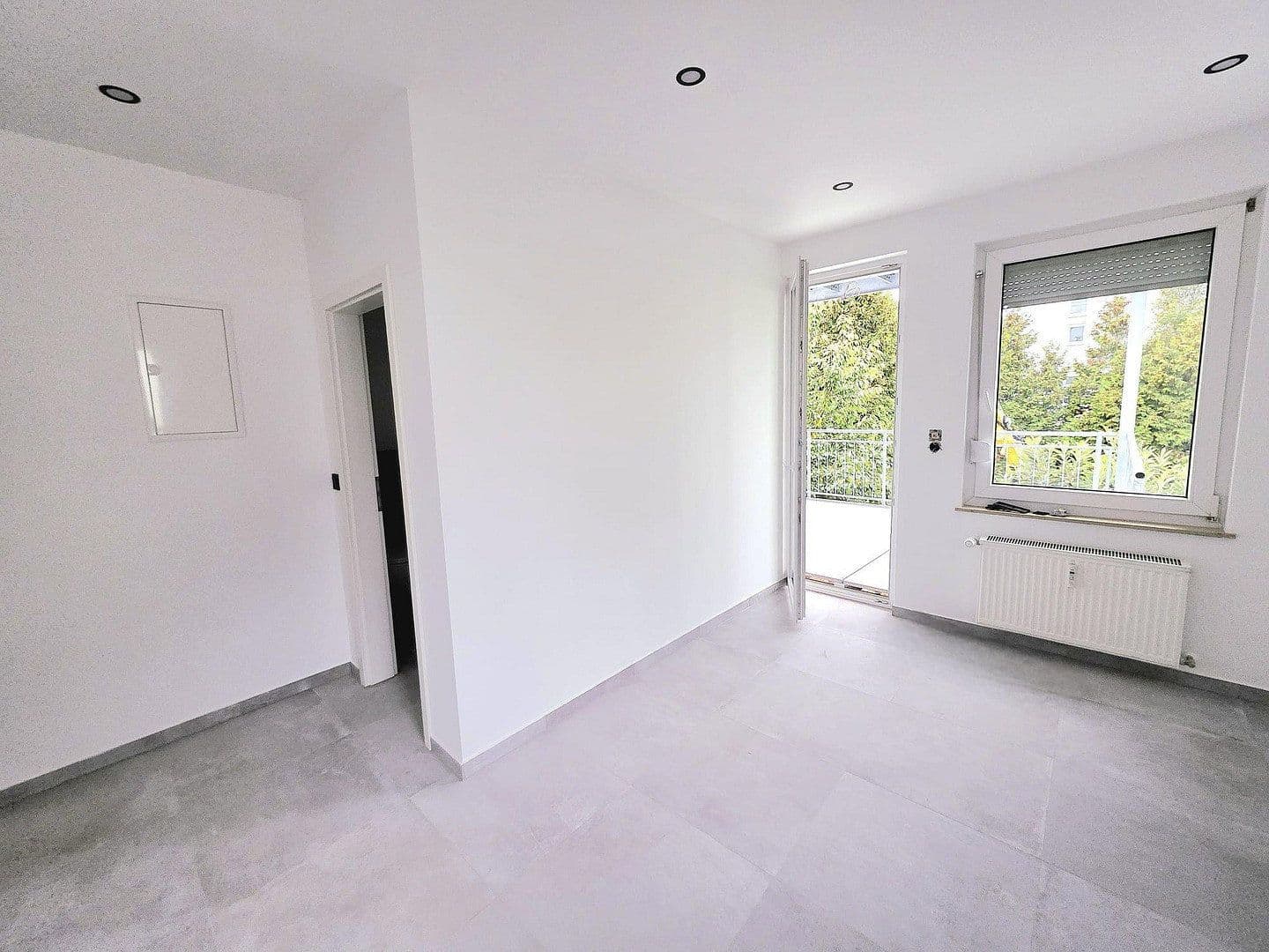Pronájem bytu 4+kk 100 m², Obereisesheimer Straße 21, Heilbronn, Bádensko-Württembersko Pronájem bytu 4+kk 100 m², Obereisesheimer Straße 21, Heilbronn, Bádensko-Württembersko