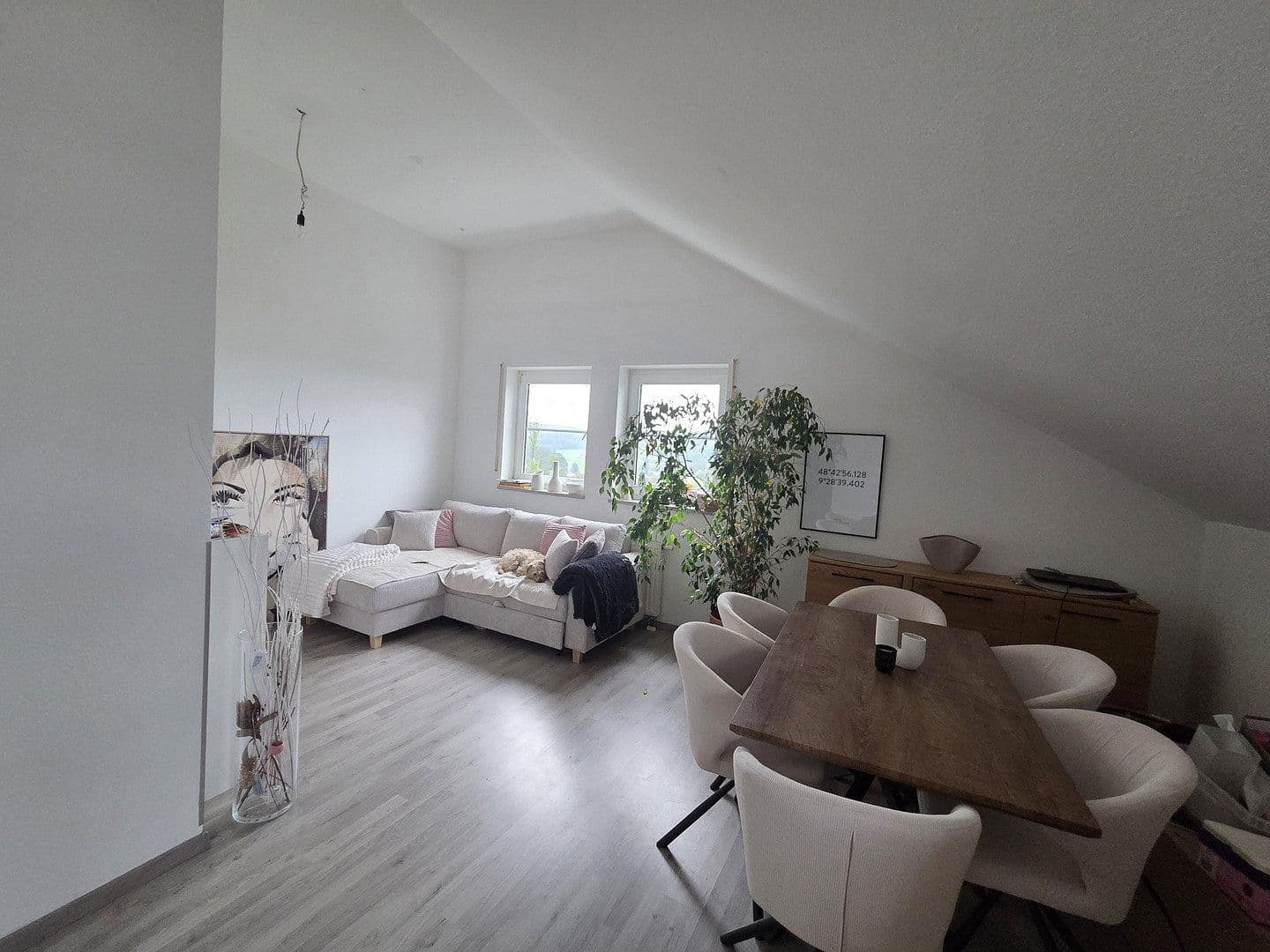 Pronájem bytu 2+1 57 m², Weinbergstra 72, Reichenbach an der Fils, Bádensko-Württembersko Pronájem bytu 2+1 57 m², Weinbergstra 72, Reichenbach an der Fils, Bádensko-Württembersko