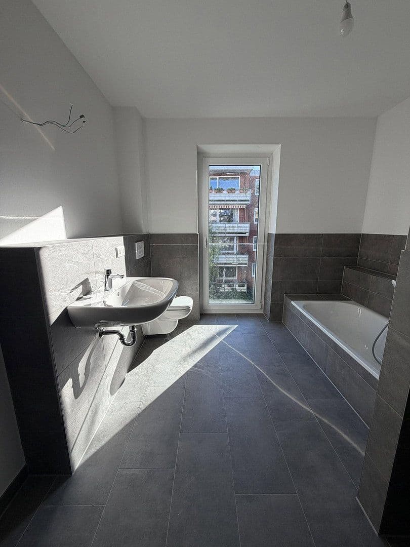 Pronájem bytu 4+1 102 m², Schützenstraße 21, Kaltenkirchen, Šlesvicko-Holštýnsko Pronájem bytu 4+1 102 m², Schützenstraße 21, Kaltenkirchen, Šlesvicko-Holštýnsko
