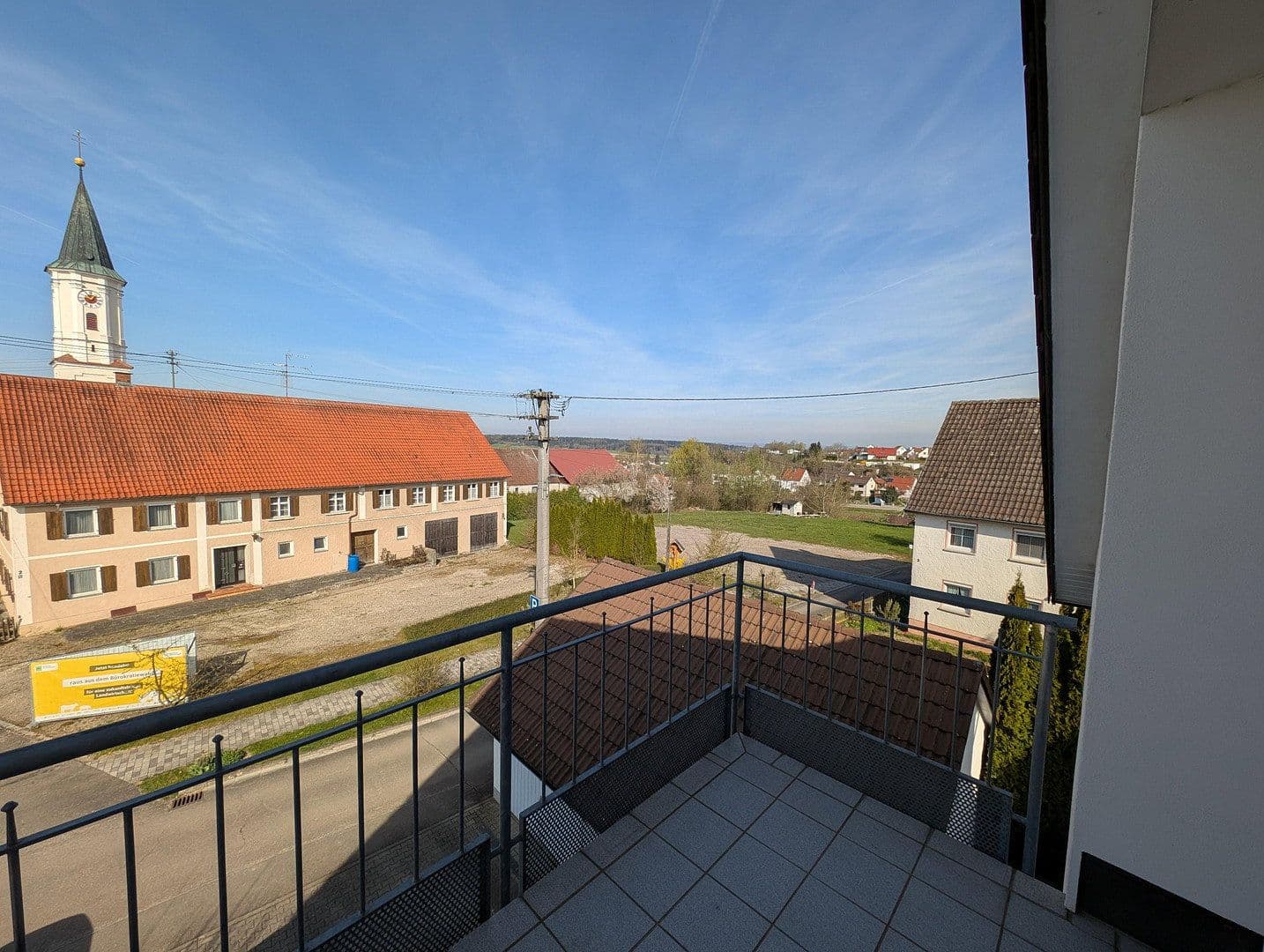 Prodej bytu 2+1 59 m², Weißenhorner Str. 9a, Bibertal, Bavorsko Prodej bytu 2+1 59 m², Weißenhorner Str. 9a, Bibertal, Bavorsko
