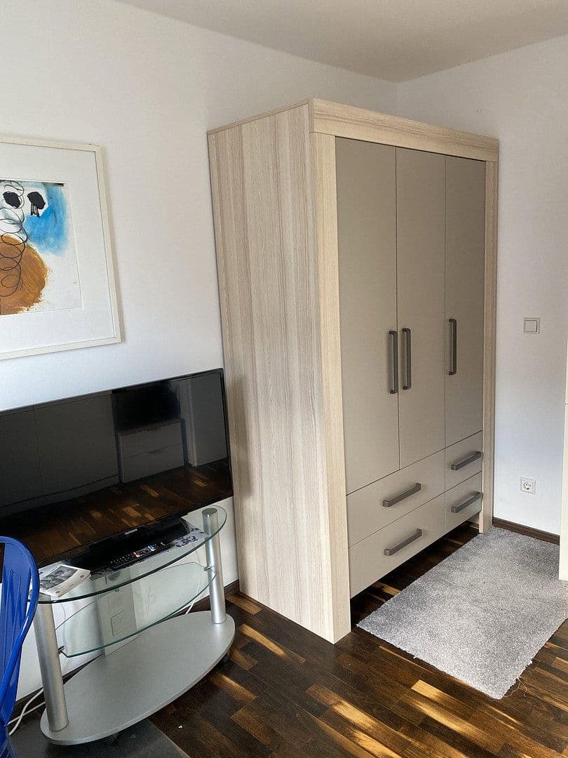 Pronájem bytu 20 m², Filderbahnstr. 13, Stuttgart, Bádensko-Württembersko Pronájem bytu 20 m², Filderbahnstr. 13, Stuttgart, Bádensko-Württembersko