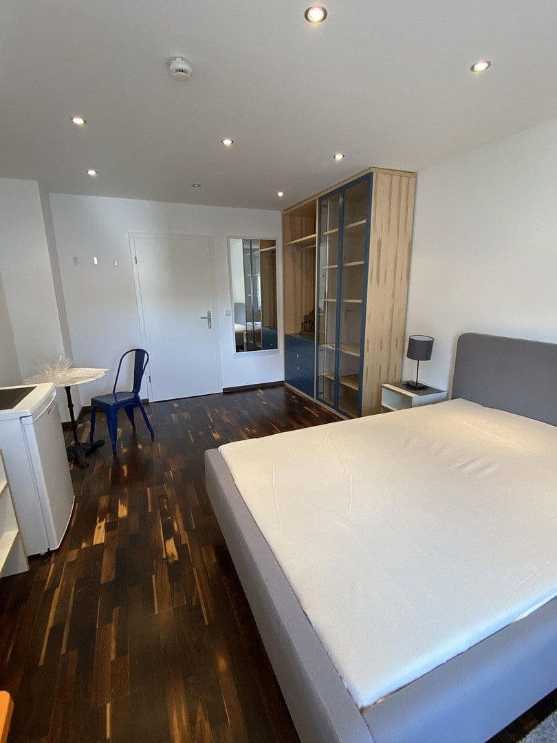 Pronájem bytu 20 m², Filderbahnstr. 13, Stuttgart, Bádensko-Württembersko Pronájem bytu 20 m², Filderbahnstr. 13, Stuttgart, Bádensko-Württembersko