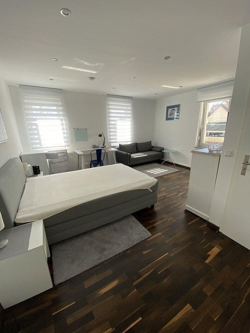 Pronájem bytu 20 m², Filderbahnstr. 13, Stuttgart, Bádensko-Württembersko Pronájem bytu 20 m², Filderbahnstr. 13, Stuttgart, Bádensko-Württembersko