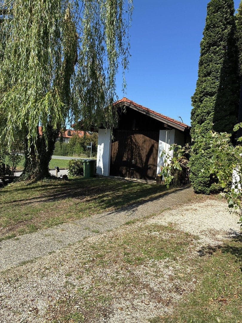 Prodej bytu 4+1 83 m², Mitterfeldstraße 1, Riedering, Bavorsko Prodej bytu 4+1 83 m², Mitterfeldstraße 1, Riedering, Bavorsko