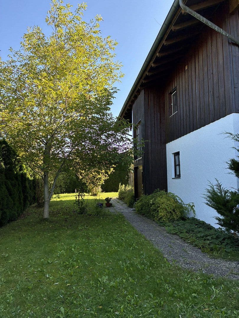 Prodej bytu 4+1 83 m², Mitterfeldstraße 1, Riedering, Bavorsko Prodej bytu 4+1 83 m², Mitterfeldstraße 1, Riedering, Bavorsko