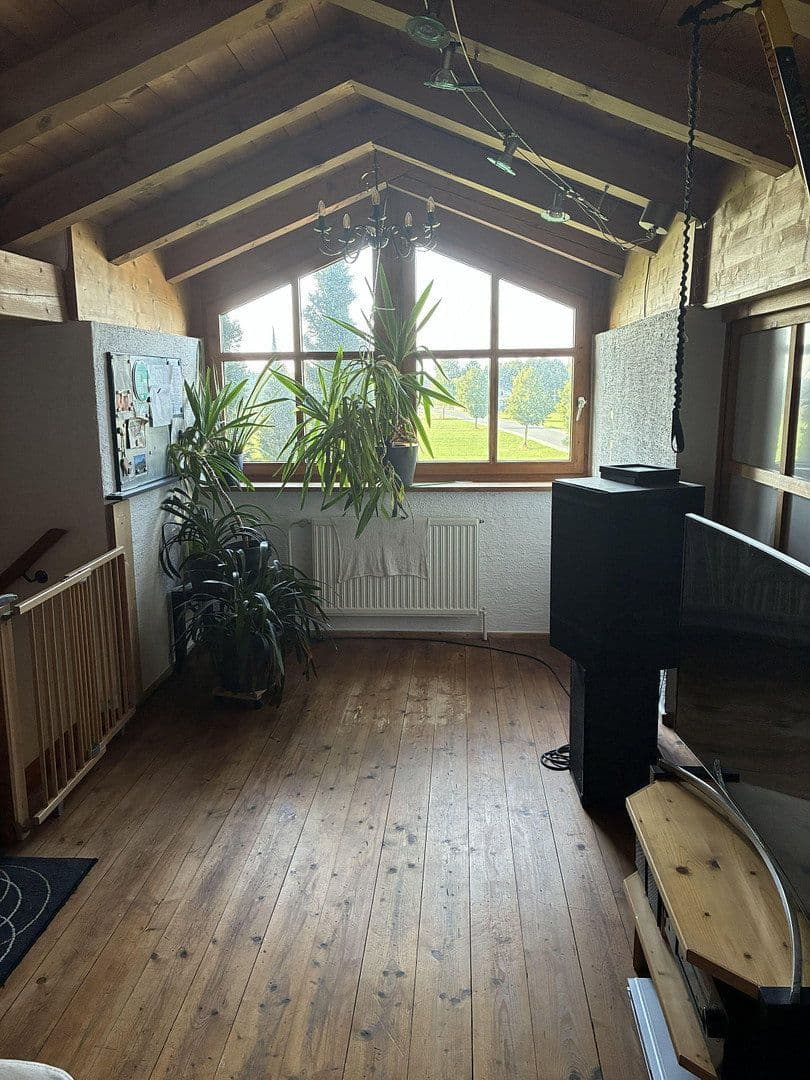 Prodej bytu 4+1 83 m², Mitterfeldstraße 1, Riedering, Bavorsko Prodej bytu 4+1 83 m², Mitterfeldstraße 1, Riedering, Bavorsko