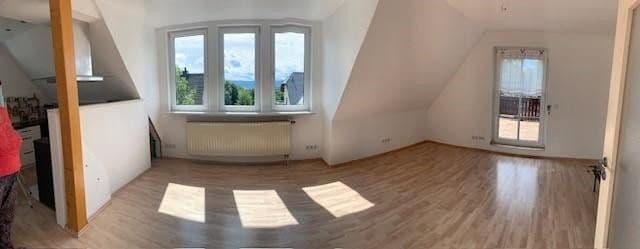 Prodej bytu 3+1 72 m², August-Bebel-Straße 182 A, Grünhain-Beierfeld, Sasko Prodej bytu 3+1 72 m², August-Bebel-Straße 182 A, Grünhain-Beierfeld, Sasko