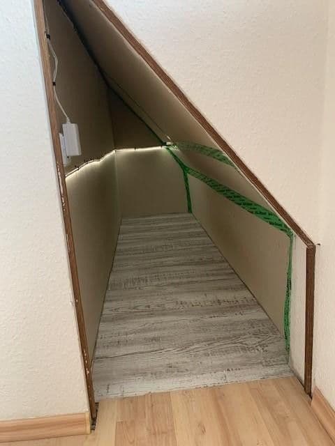 Prodej bytu 3+1 72 m², August-Bebel-Straße 182 A, Grünhain-Beierfeld, Sasko Prodej bytu 3+1 72 m², August-Bebel-Straße 182 A, Grünhain-Beierfeld, Sasko