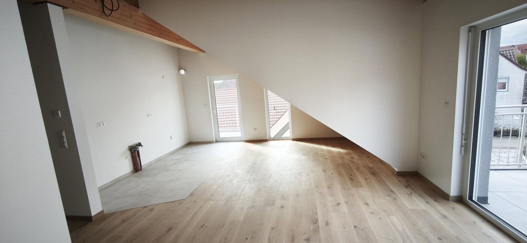 Pronájem bytu 3+1 74 m², Brunnengasse 6, Ingersheim, Bádensko-Württembersko Pronájem bytu 3+1 74 m², Brunnengasse 6, Ingersheim, Bádensko-Württembersko