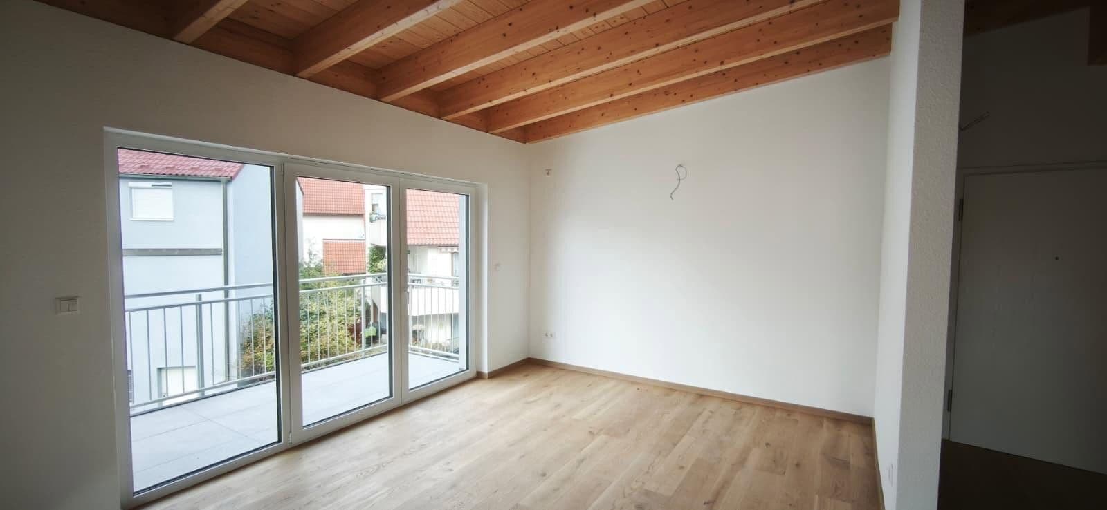 Pronájem bytu 3+1 74 m², Brunnengasse 6, Ingersheim, Bádensko-Württembersko Pronájem bytu 3+1 74 m², Brunnengasse 6, Ingersheim, Bádensko-Württembersko